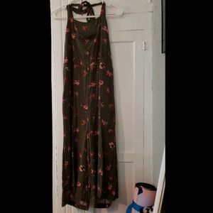Green halter neck romper